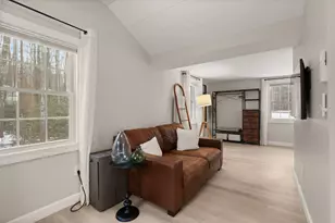 92 Wilson Rd, Kittery, ME 03904 - Photo 9