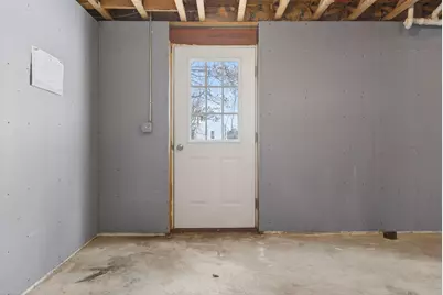 30 Elliott Avenue, Lewiston, ME 04240 - Photo 33