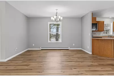 30 Elliott Avenue, Lewiston, ME 04240 - Photo 5