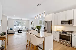 47 Village Green Dr, Ogunquit, ME 03907 - Photo 9