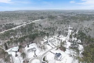 47 Village Green Dr, Ogunquit, ME 03907 - Photo 45