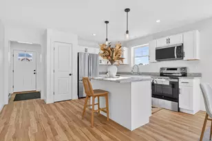 17 Feldspar Ln, Cumberland, ME 04021 - Photo 7