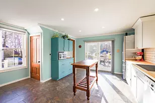 136 Talbot Ave, Rockland, ME 04841 - Photo 21