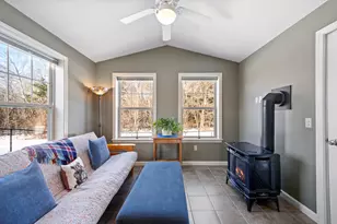 19 Fieldstone Dr, Oakland, ME 04963 - Photo 11