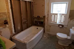 103 Pleasant St, Dexter, ME 04930 - Photo 27