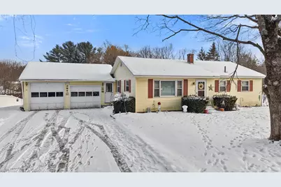 284 Parkway S, Brewer, ME 04412 - Photo 1