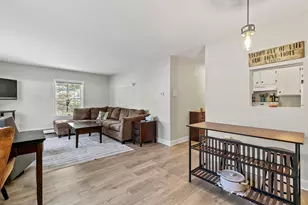 34 Clearview Dr, Scarborough, ME 04074 - Photo 9