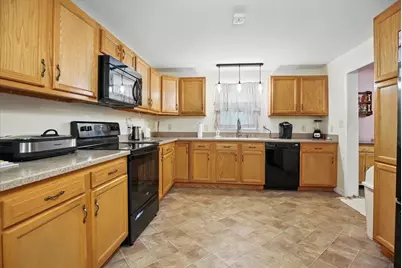 24 Clifford Street, Mechanic Falls, ME 04256 - Photo 21