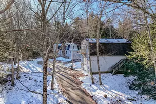 33 Robbins Rd, Union, ME 04862 - Photo 1