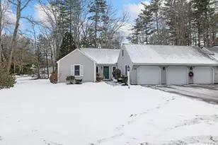 22 Oakwood Ln, Kennebunk, ME 04043 - Photo 3