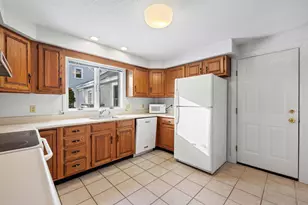 22 Oakwood Ln, Kennebunk, ME 04043 - Photo 13