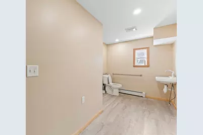 823 Washington Street N, Auburn, ME 04210 - Photo 41