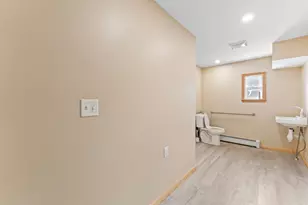 823 Washington St N, Auburn, ME 04210 - Photo 41