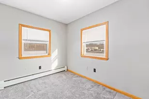 823 Washington St N, Auburn, ME 04210 - Photo 25