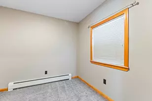 823 Washington St N, Auburn, ME 04210 - Photo 27