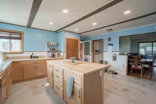 3 County St, East Millinocket, ME 04430 - Photo 7