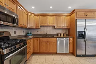 60 Ridge Rd, Portland, ME 04103 - Photo 9