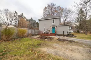 32 Houghton St, Auburn, ME 04210 - Photo 5