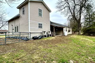 205 Elm St, Newport, ME 04953 - Photo 31