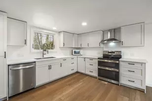 925 Main Rd, Holden, ME 04429 - Photo 3