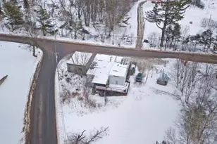 102 Main St, Turner, ME 04282 - Photo 17