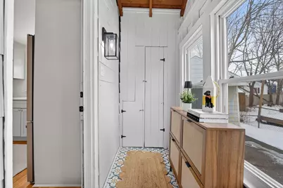 1244 Washington Avenue, Portland, ME 04103 - Photo 9