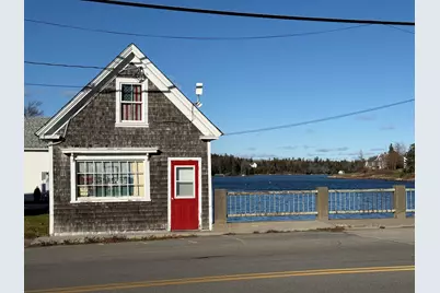10 W Main Street, Vinalhaven, ME 04863 - Photo 1