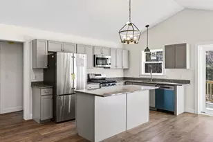 31 Powhatan Rd, Otisfield, ME 04270 - Photo 11