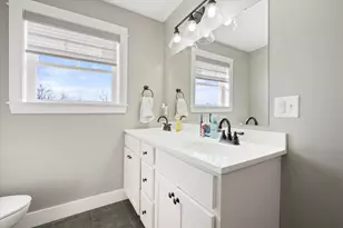 1197 Western Ave, Hampden, ME 04444 - Photo 15