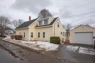 80 Holmes St, Rockland, ME 04841 - Photo 3