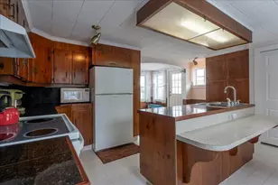 80 Holmes St, Rockland, ME 04841 - Photo 13