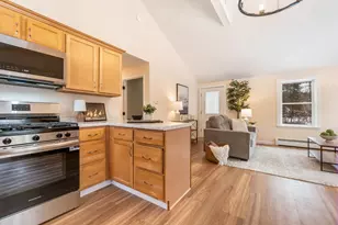 25 Spring Lake Dr, Waterboro, ME 04061 - Photo 5