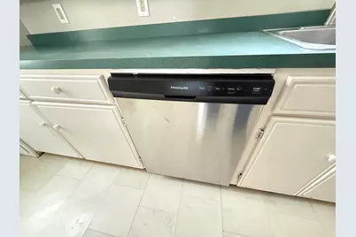 64 Franklin Avenue, Houlton, ME 04730 - Photo 11