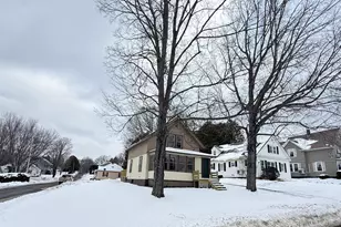 64 Franklin Ave, Houlton, ME 04730 - Photo 27