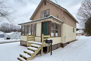 64 Franklin Ave, Houlton, ME 04730 - Photo 5