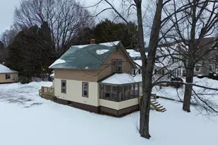 64 Franklin Ave, Houlton, ME 04730 - Photo 29