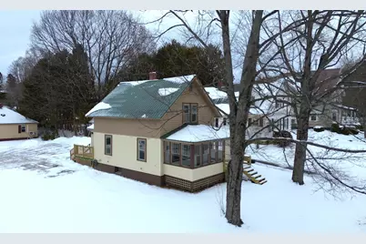 64 Franklin Avenue, Houlton, ME 04730 - Photo 1