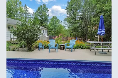 336 Main Street, Winthrop, ME 04364 - Photo 13