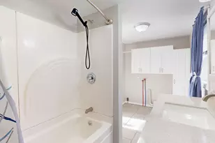 30 Cottage St, Lewiston, ME 04240 - Photo 21