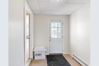 30 Cottage Street, Lewiston, ME 04240 - Photo 11