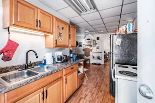 170 Veranda St, Portland, ME 04103 - Photo 15