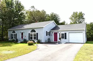 19 Pendleton Rd, Searsport, ME 04974 - Photo 3