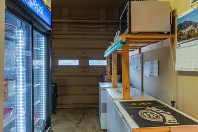 690 Bath Road, Wiscasset, ME 04578 - Photo 11