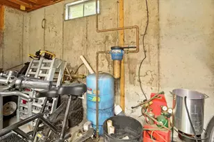 50 Magnum Dr, Turner, ME 04282 - Photo 31