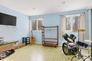 163 Valley Rd, Raymond, ME 04071 - Photo 55