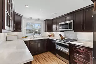 18 Woodcrest Rd, Cape Elizabeth, ME 04107 - Photo 17