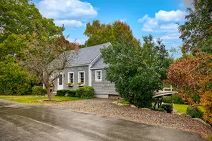 9 Limerock St, Rockport, ME 04856 - Photo 1