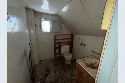 240 Grove Street, Bangor, ME 04401 - Photo 11