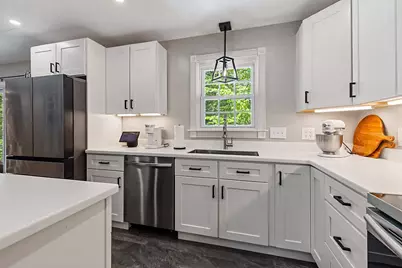 50 Country Club Road, Manchester, ME 04351 - Photo 5