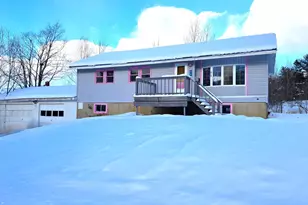 26 Garfield St, Calais, ME 04619 - Photo 5